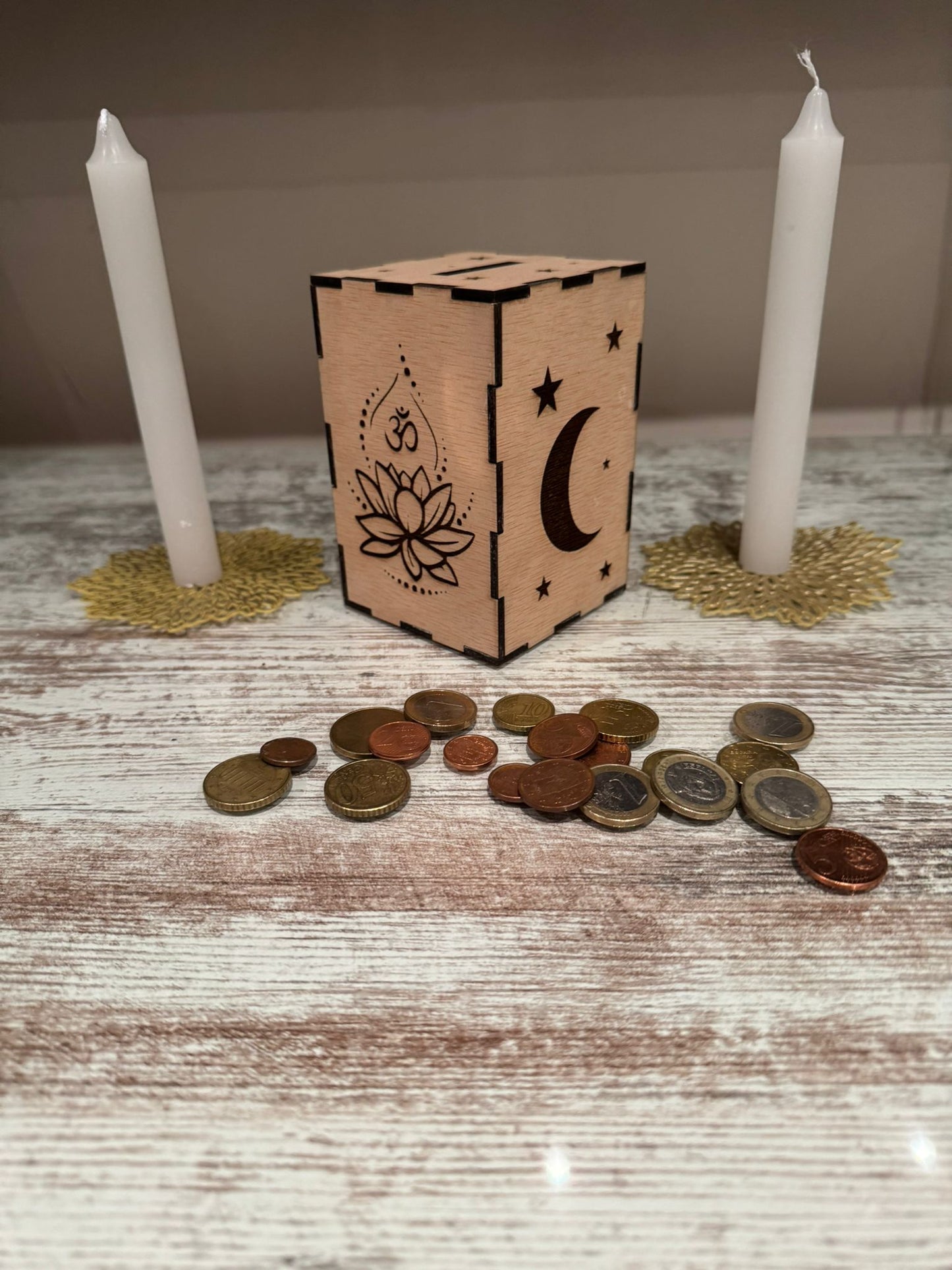 Hucha Ritual Om, Flor de Loto y Luna – Energía y Manifestación