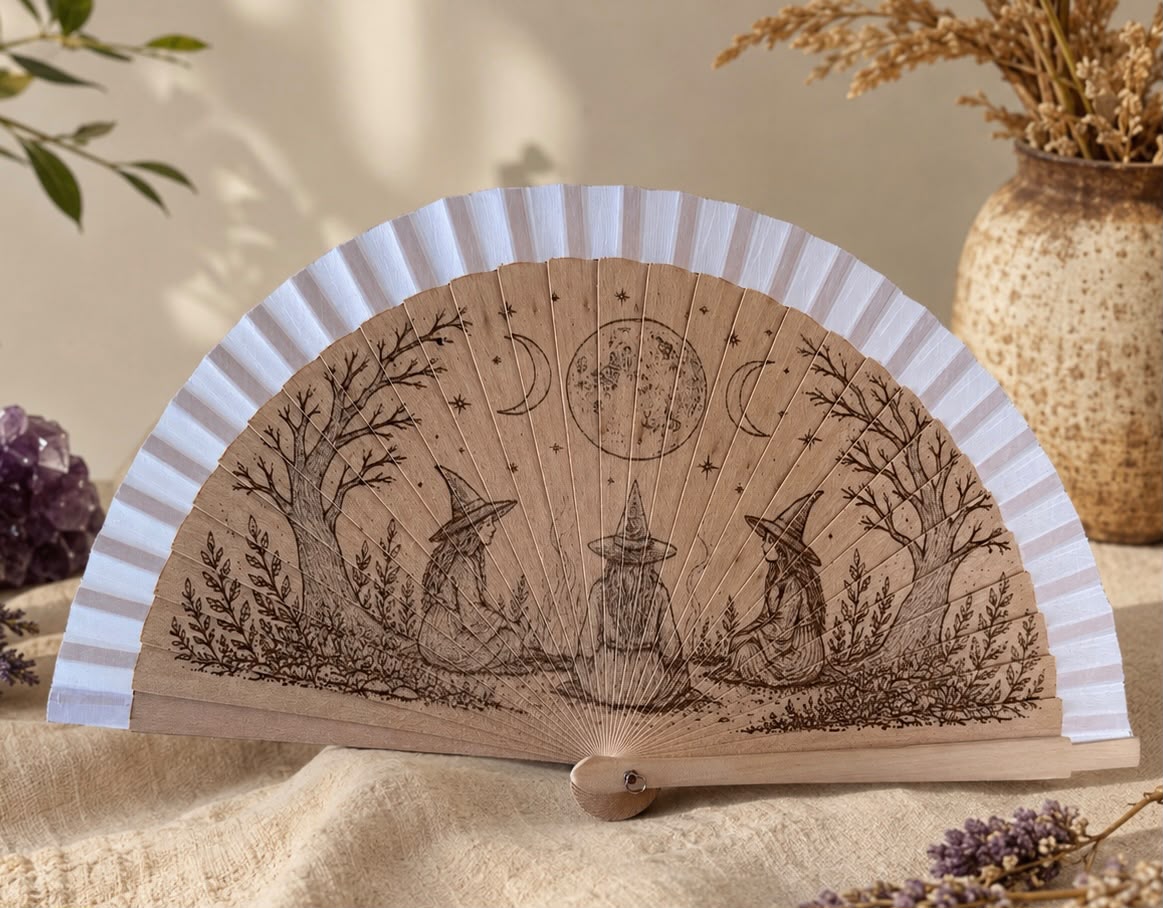 Abanicos artesanales con alma mágica